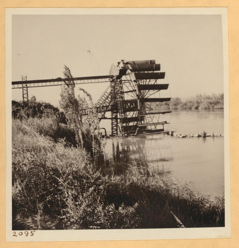 League of Nations irrigation wheel on the Khabur, 1938