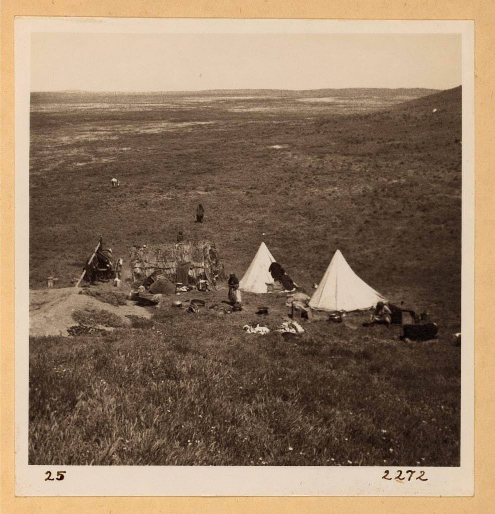 Assyrian shepherd camp near Tel Tamer, 1939