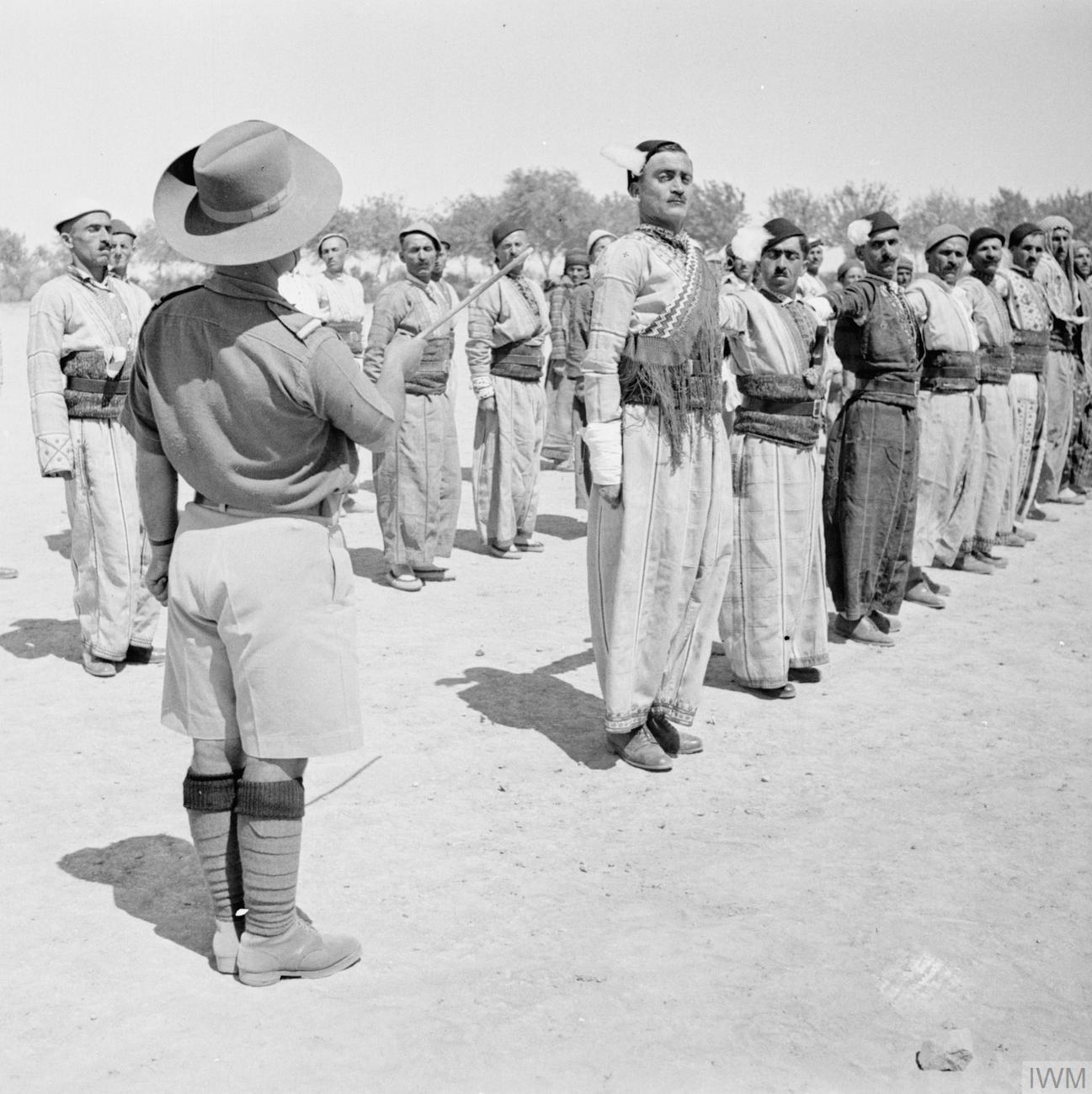 Iraq Levies recruits drilling at Habbaniya
