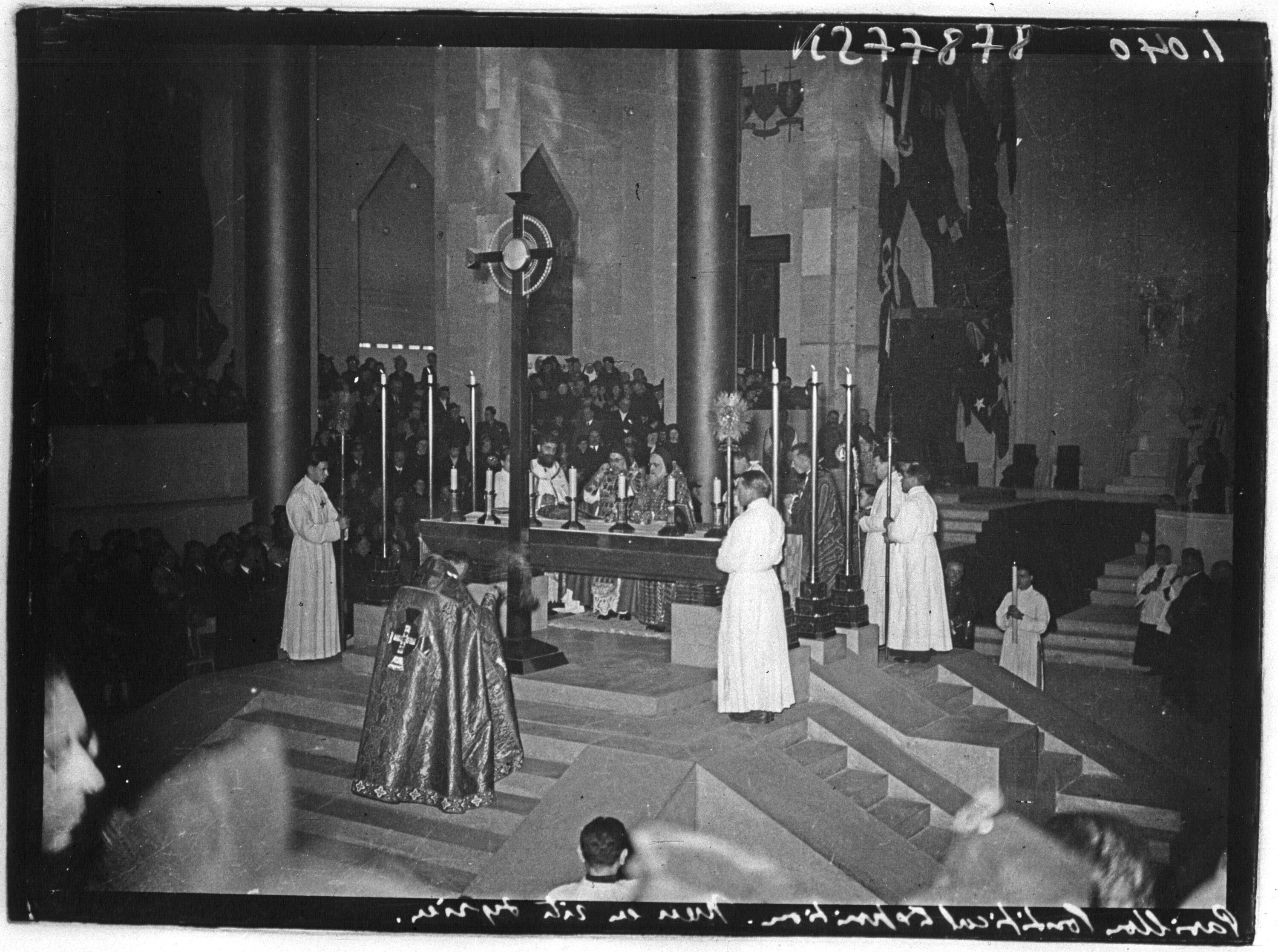 Syriac-rite Mass with Cardinal Tappouni at the 1937 Paris Exposition
