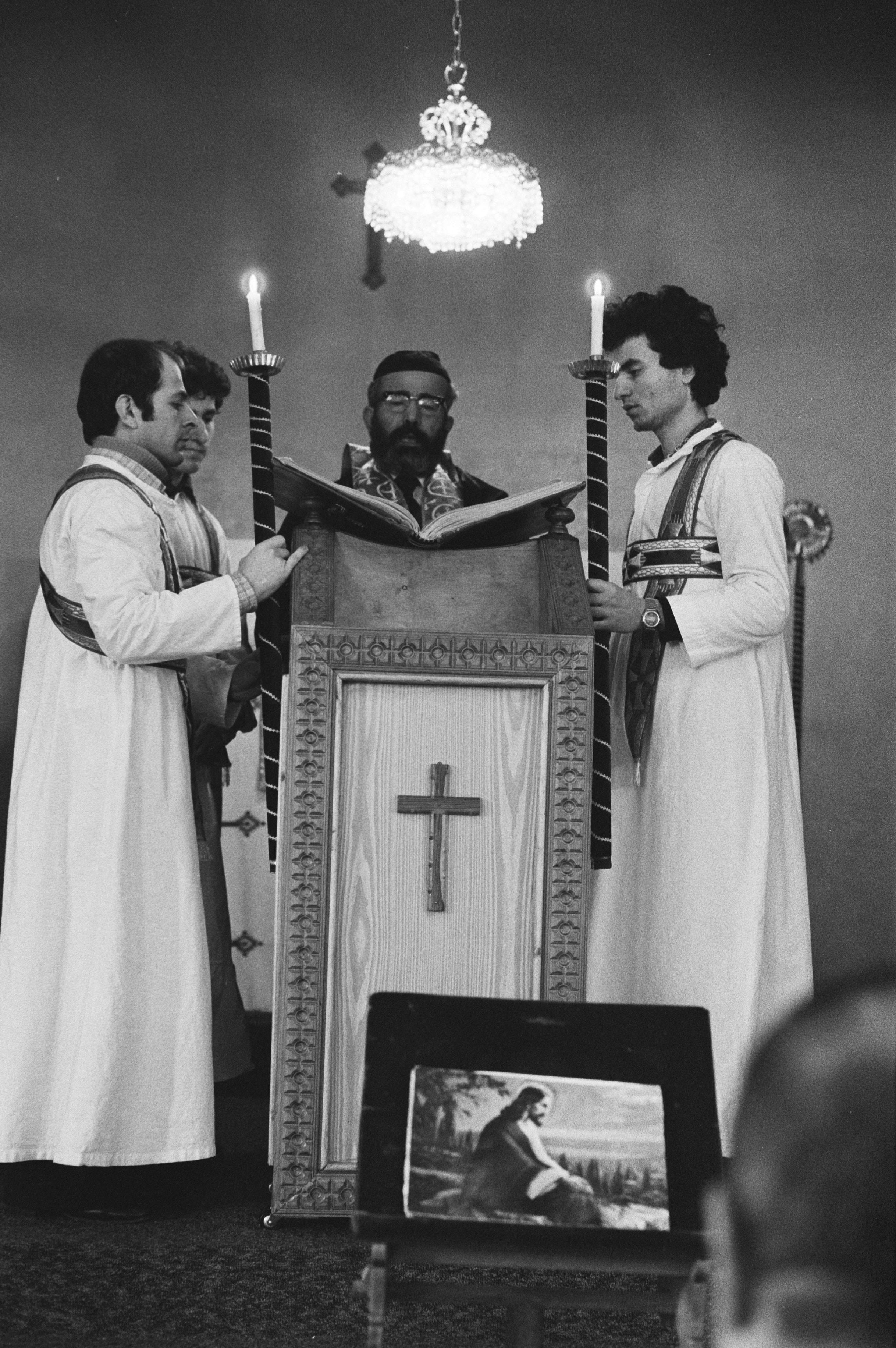 Syriac Orthodox service in Hengelo during an asylum protest, 1981