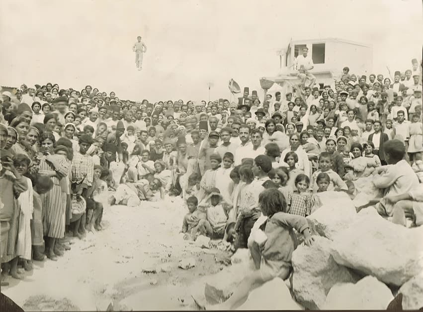 Crowd at the start of church construction in the Syriac Quarter, Aleppo, 1932