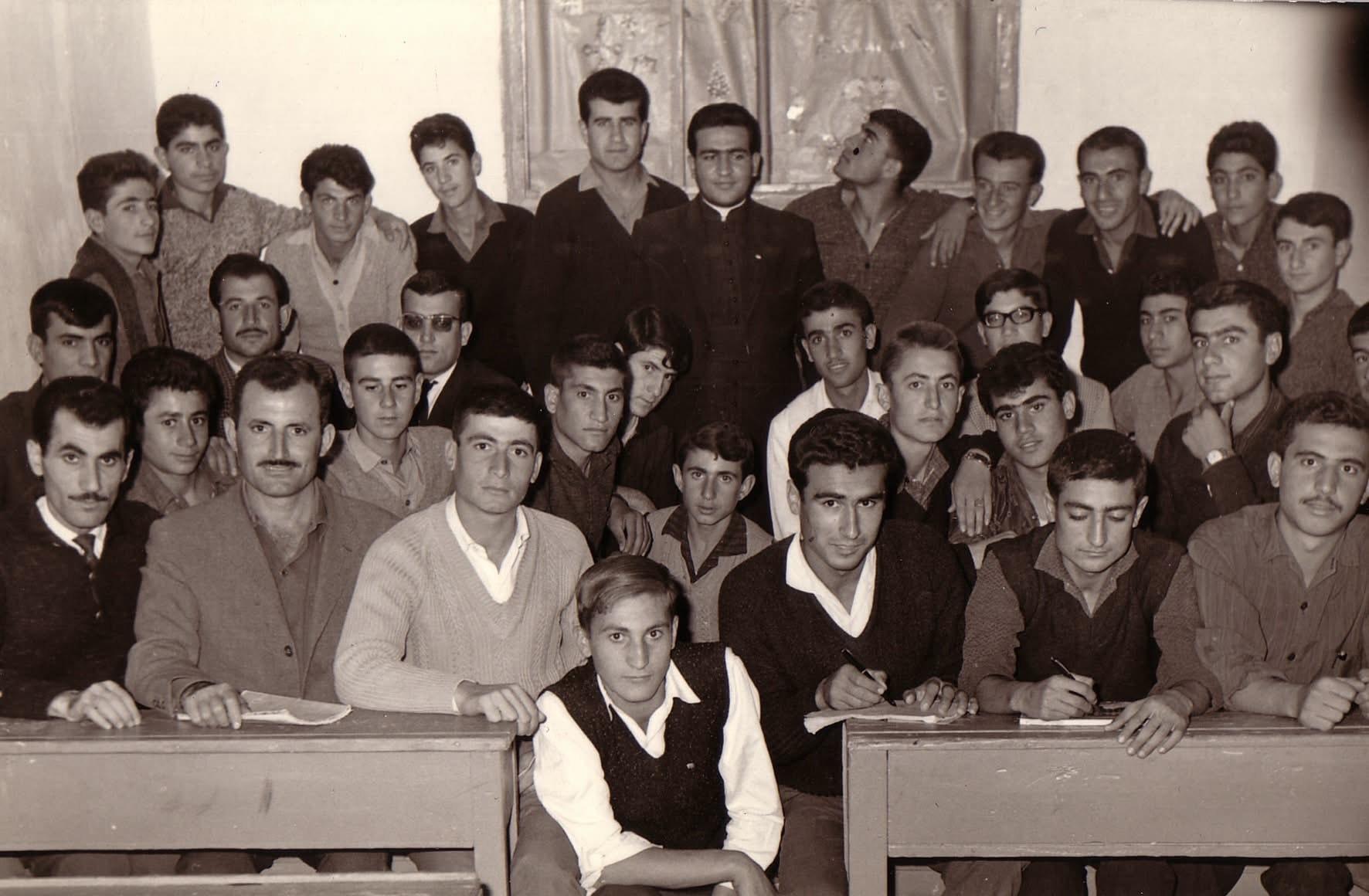 Syriac language class at the Church of the Mother of God, Qamishli