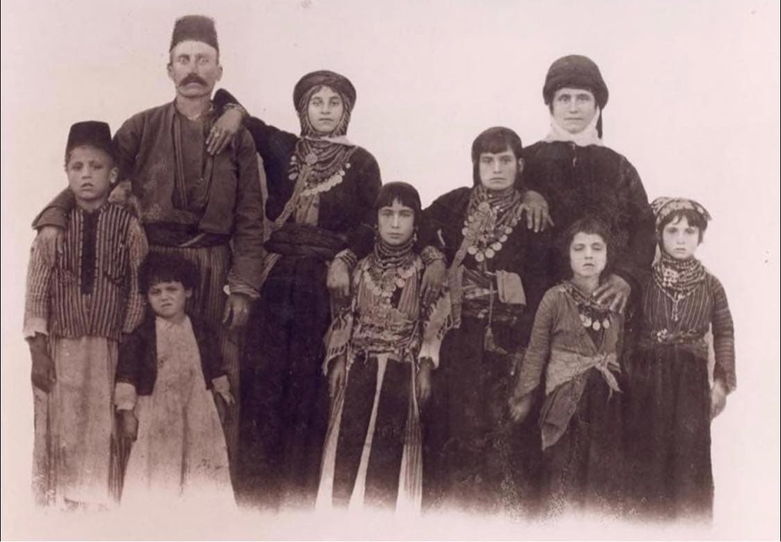 Syriac family of Midyat, about 1900
