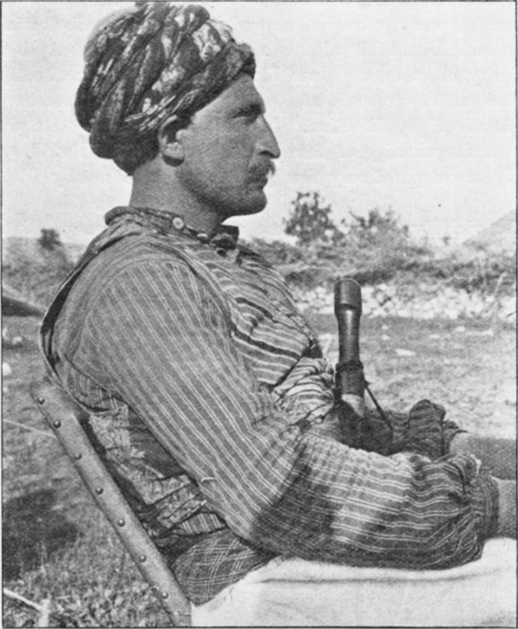 Jacobite (Syriac Orthodox) man of Midyat, photographed by Mark Sykes, 1907