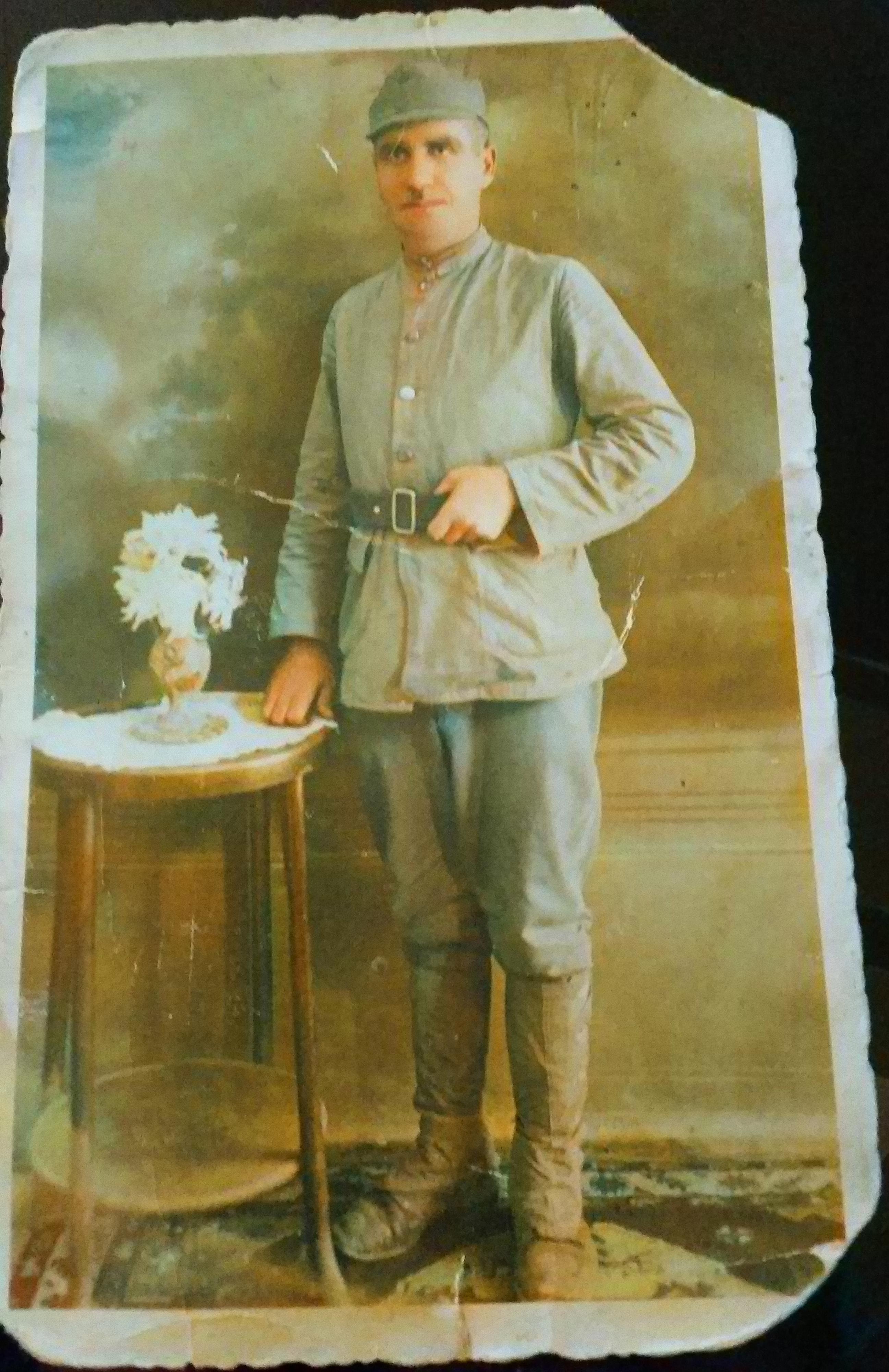 İbrahim Şabo in army uniform, studio portrait